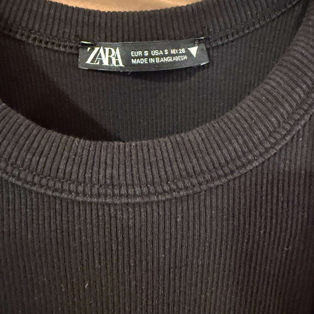 Zara Ribbed Black Dress - Picture 4 of 6